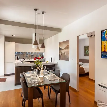 阿尔巴旅馆 4* 斯普利特